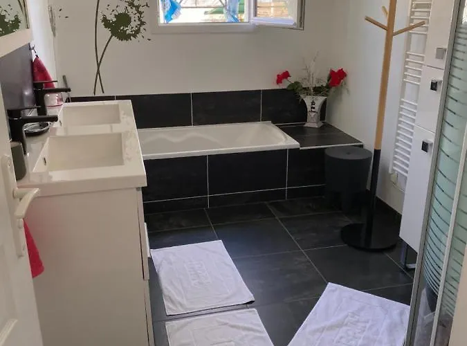 Tranquille Frühstückspension Le Teich